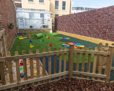 garden-area-at-monkey-puzzle-tunbridge-wells